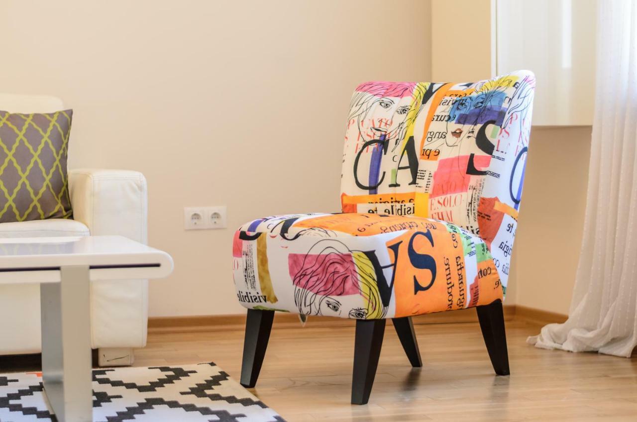 Rise & Shine Sofia Luxury Apartment By Flat Mаnager ภายนอก รูปภาพ